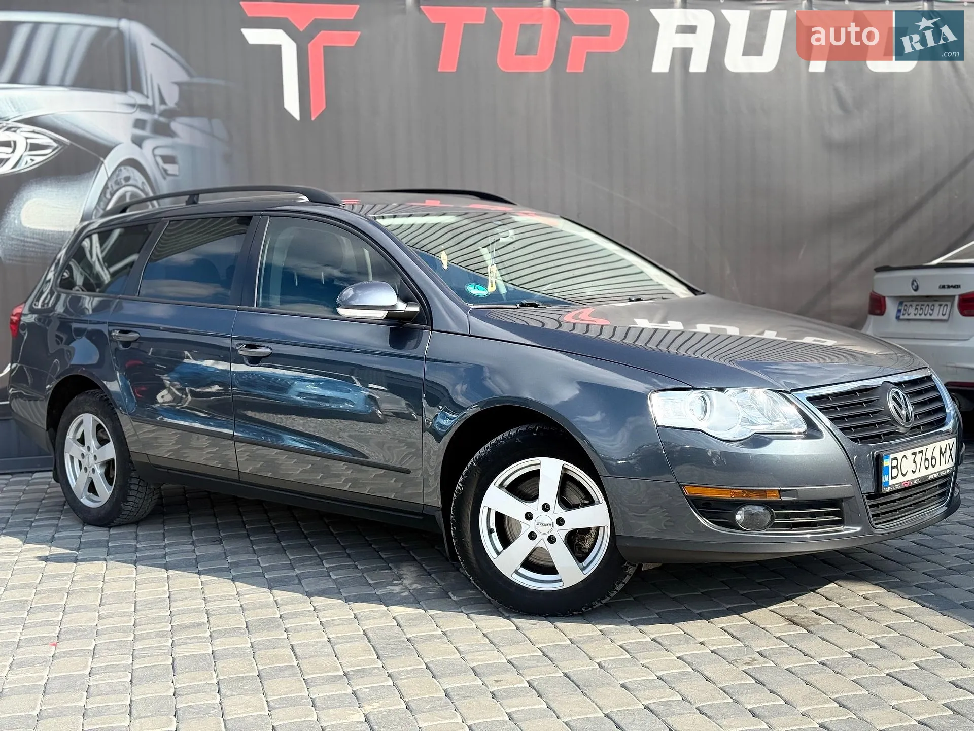 2010 Volkswagen Passat - мініатюра 5