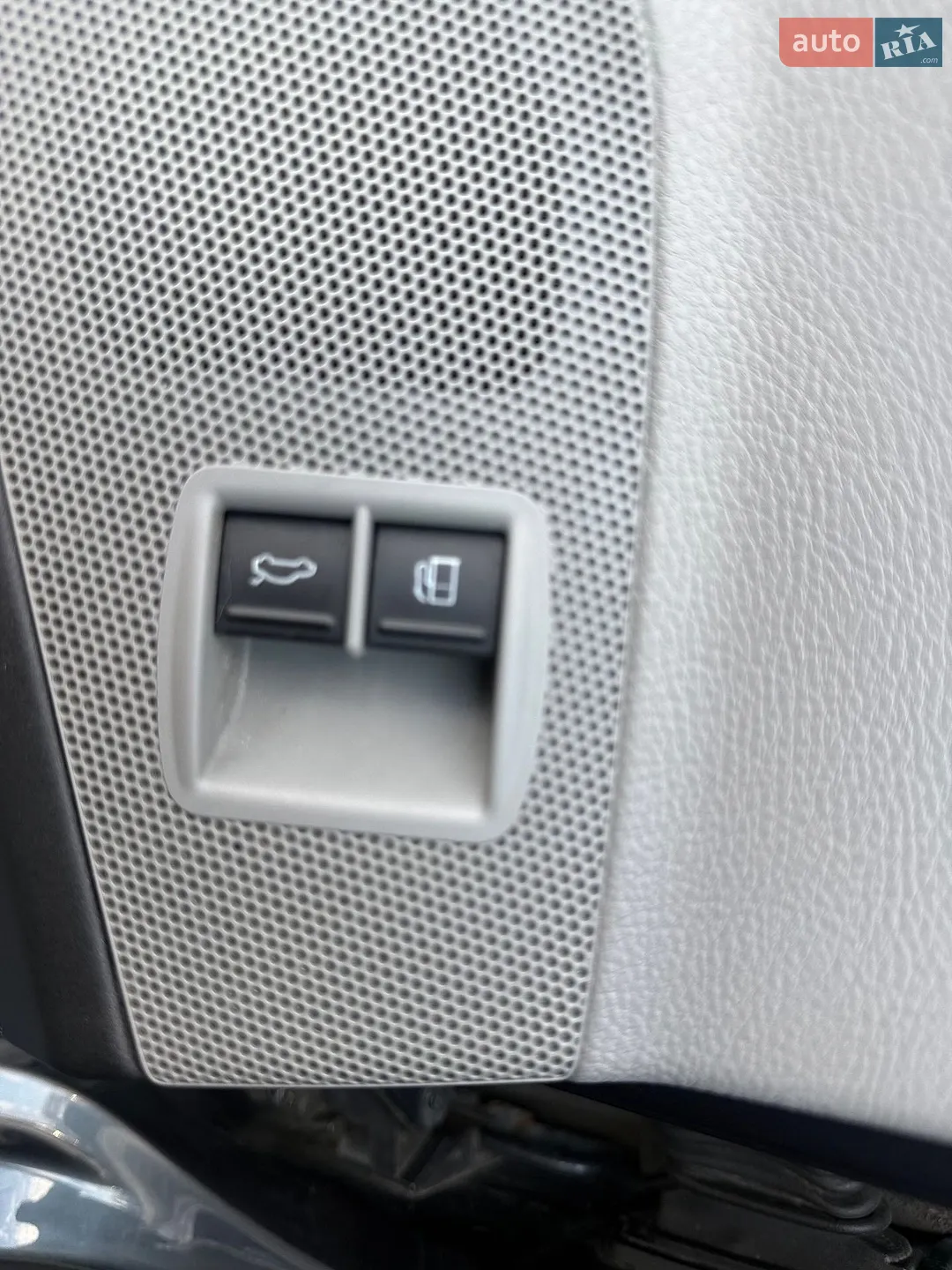 2010 Volkswagen Passat - мініатюра 25