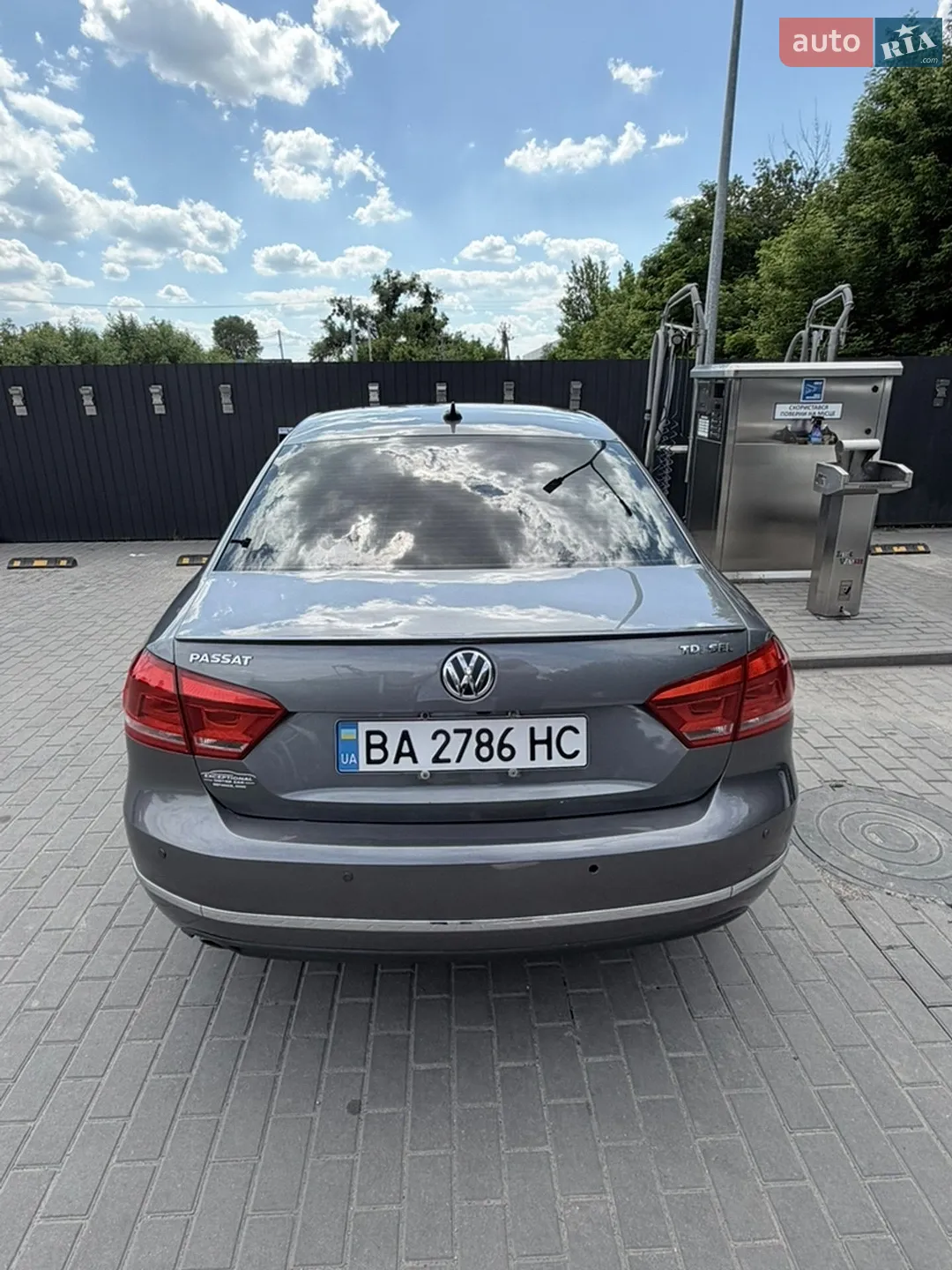 2014 Volkswagen Passat - мініатюра 2