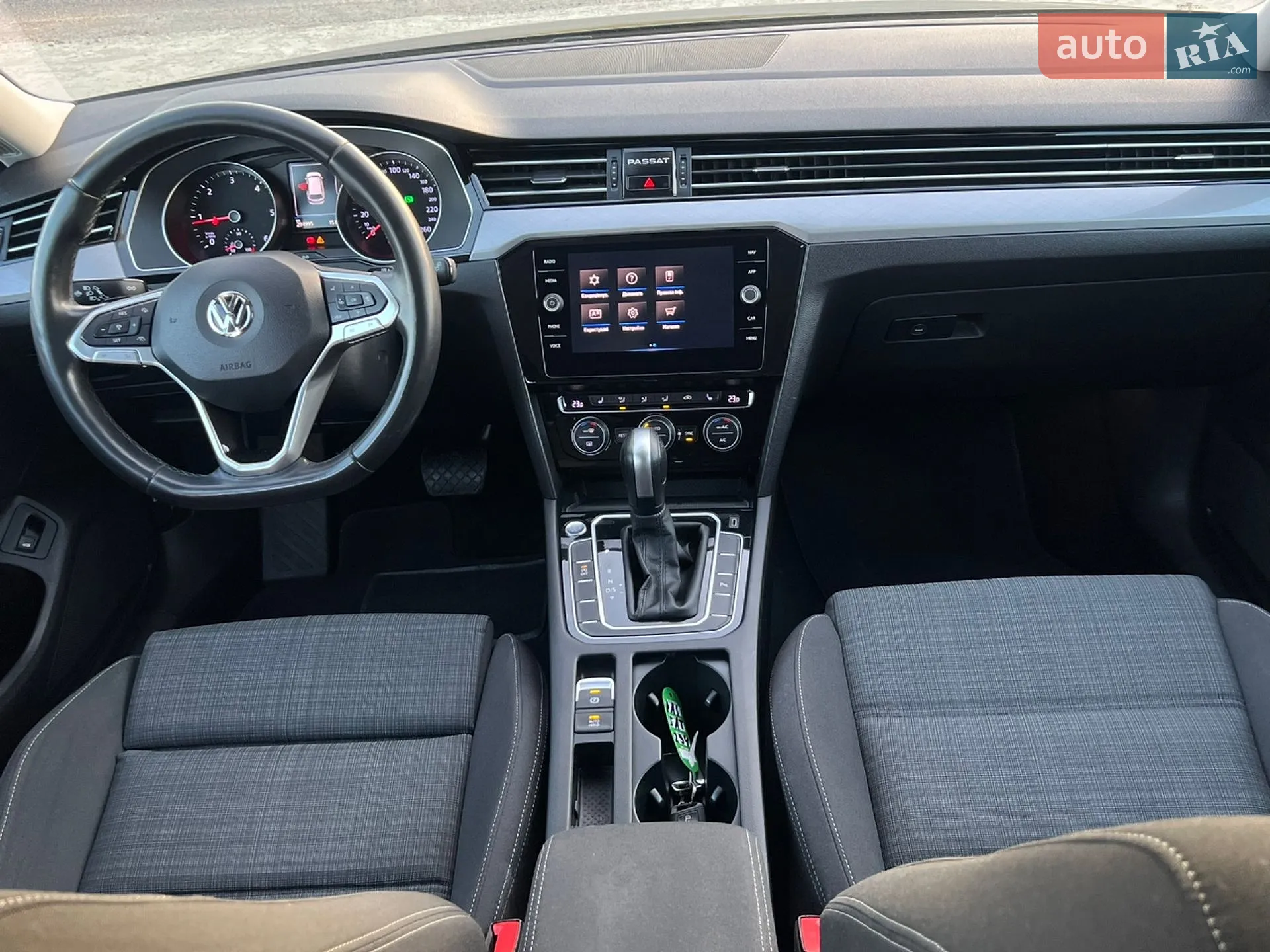 2019 Volkswagen Passat - мініатюра 16