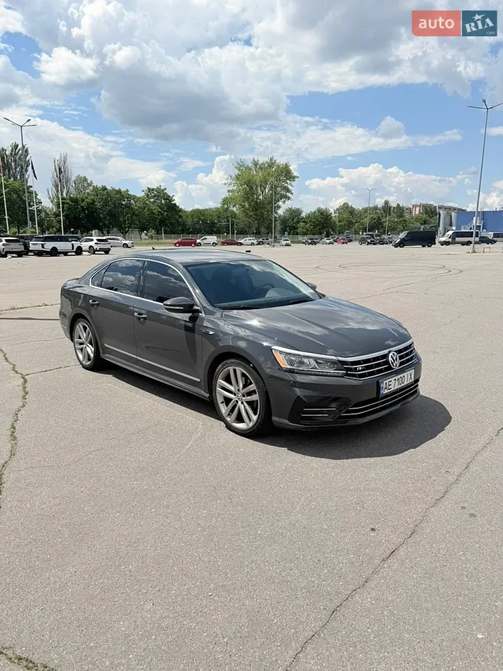 2018 Volkswagen Passat - мініатюра 14