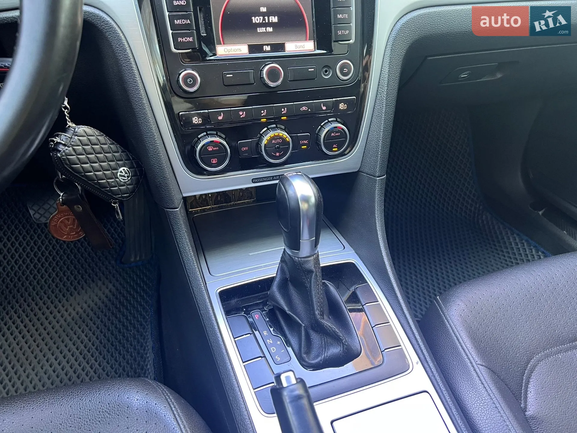 2012 Volkswagen Passat - мініатюра 19