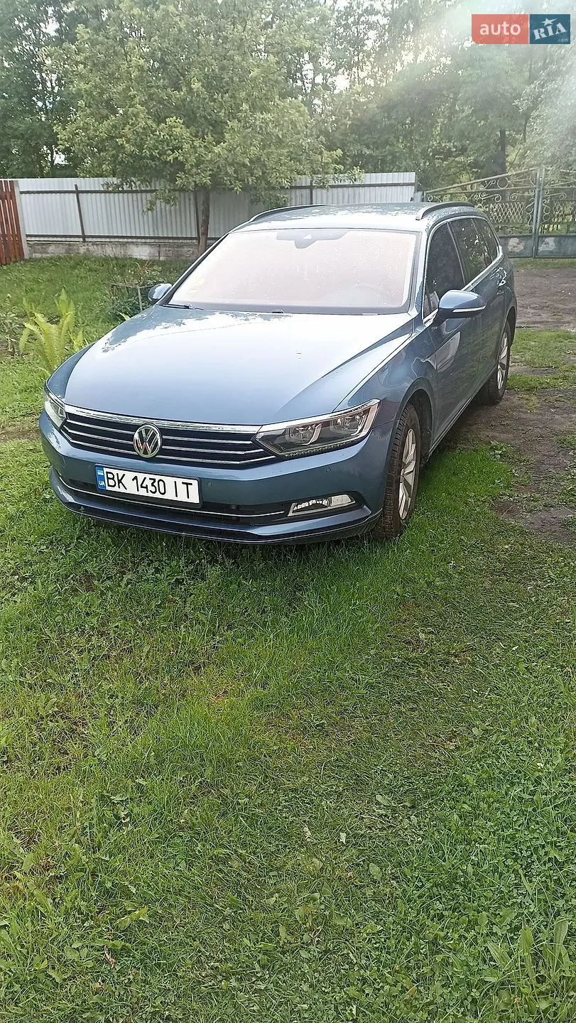 2017 Volkswagen Passat - мініатюра 10