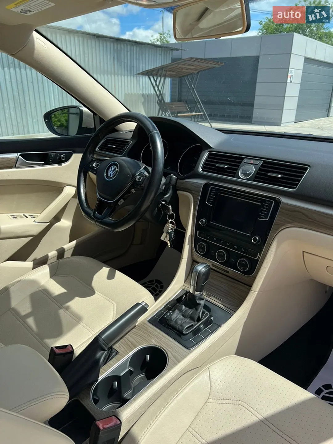 2015 Volkswagen Passat - мініатюра 29