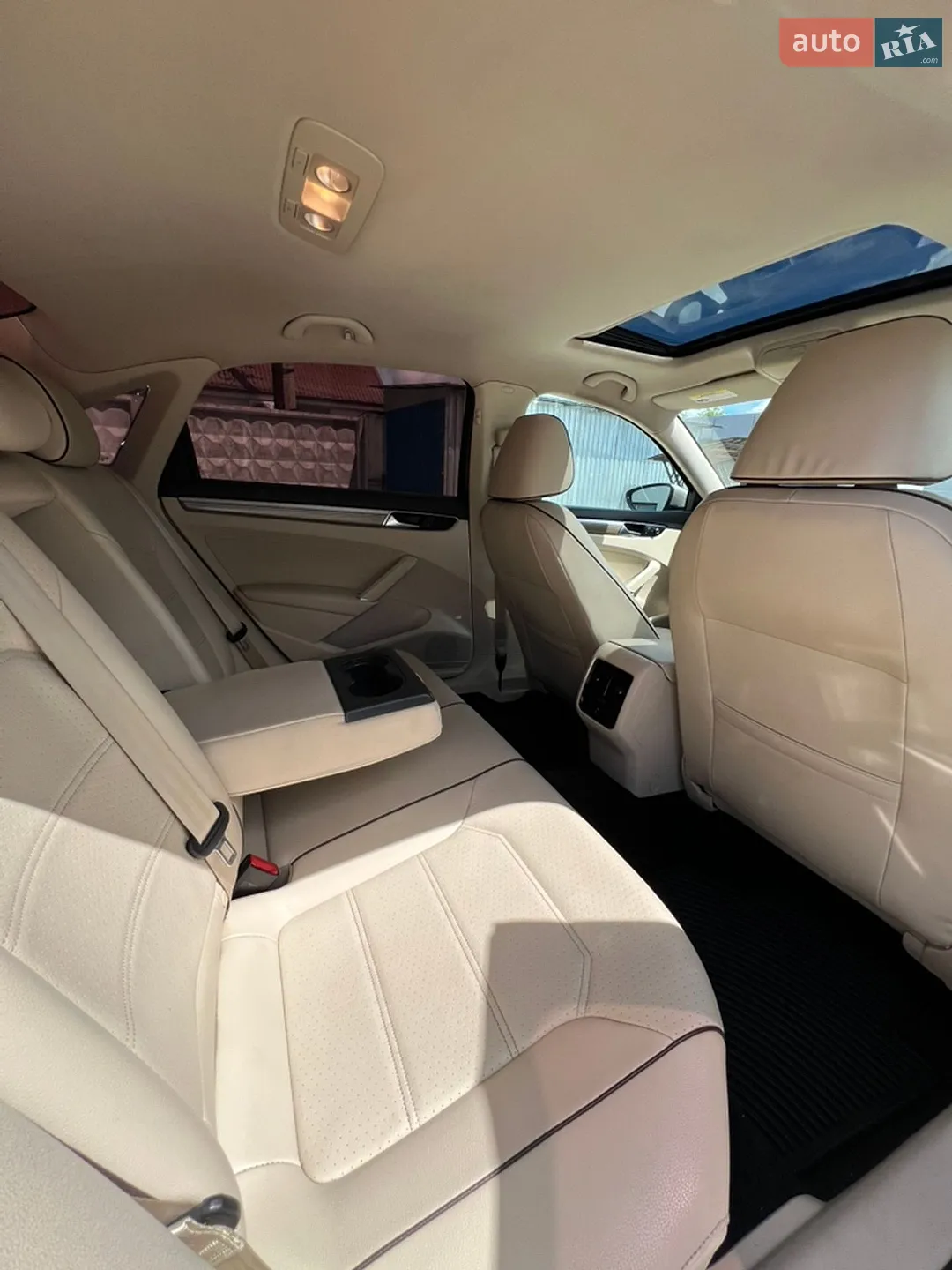 2015 Volkswagen Passat - мініатюра 33