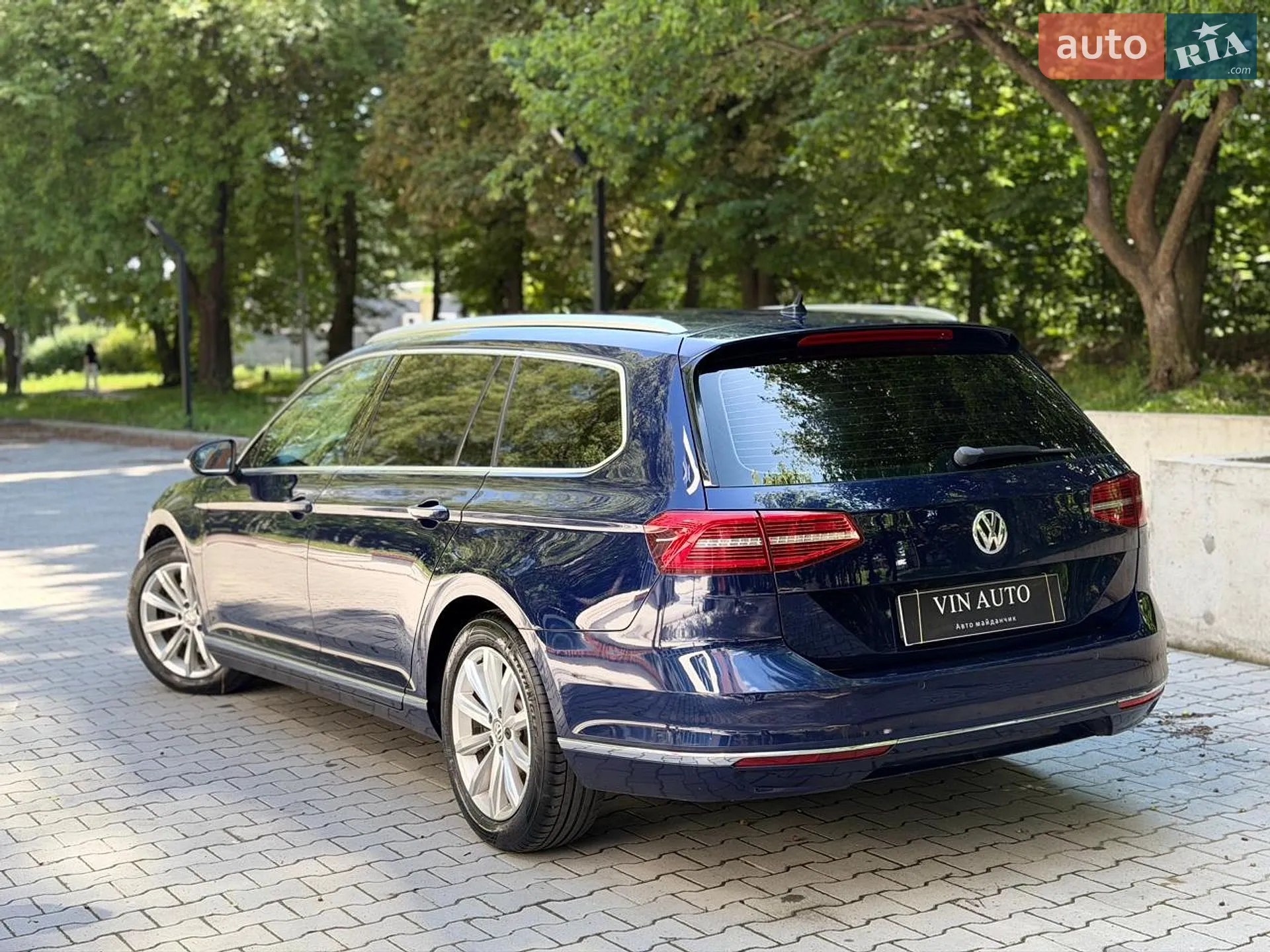 2017 Volkswagen Passat - мініатюра 11