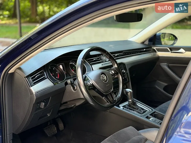 Volkswagen Passat 2017 VIN WVWZZZ3CZJP000448 фото оголошення 22 з 80
