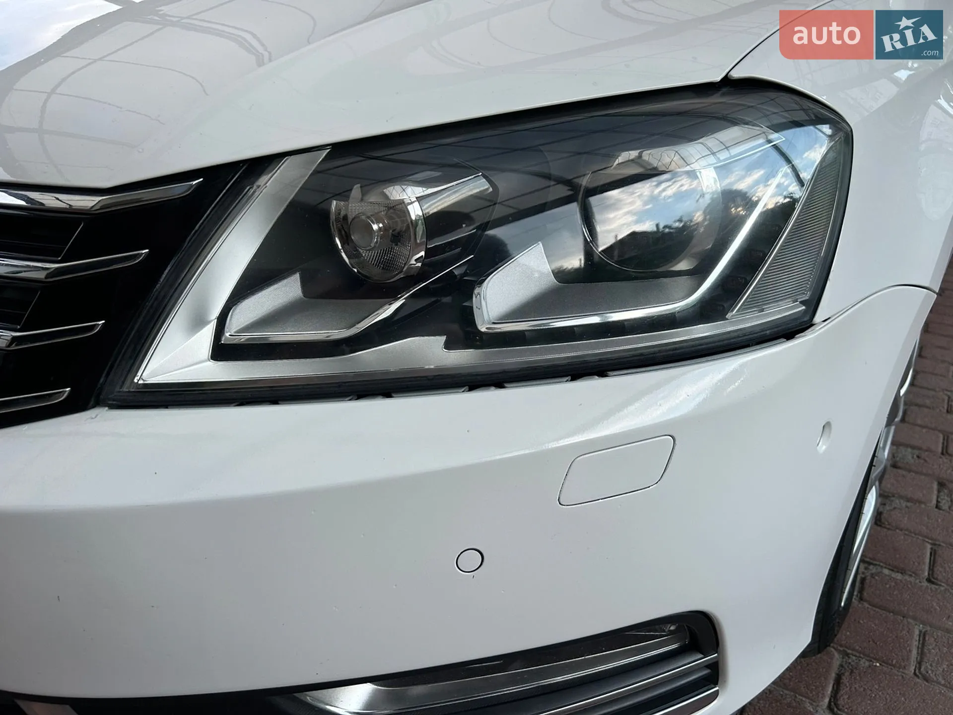 2011 Volkswagen Passat - мініатюра 11
