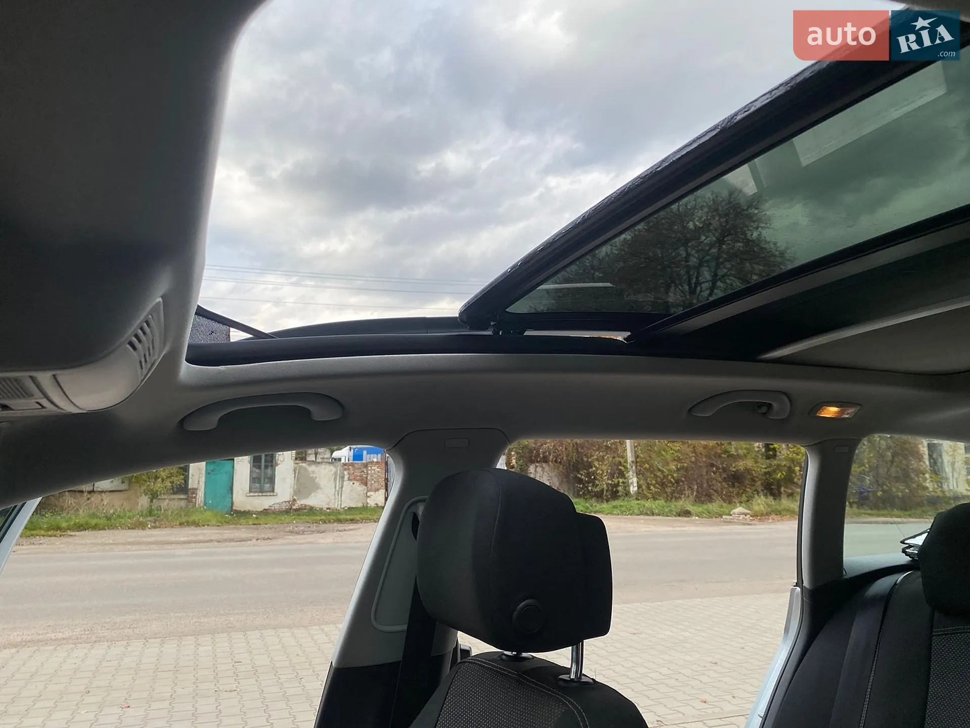 2011 Volkswagen Passat - мініатюра 13