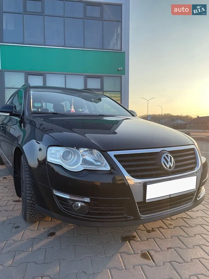 2010 Volkswagen Passat - мініатюра 29