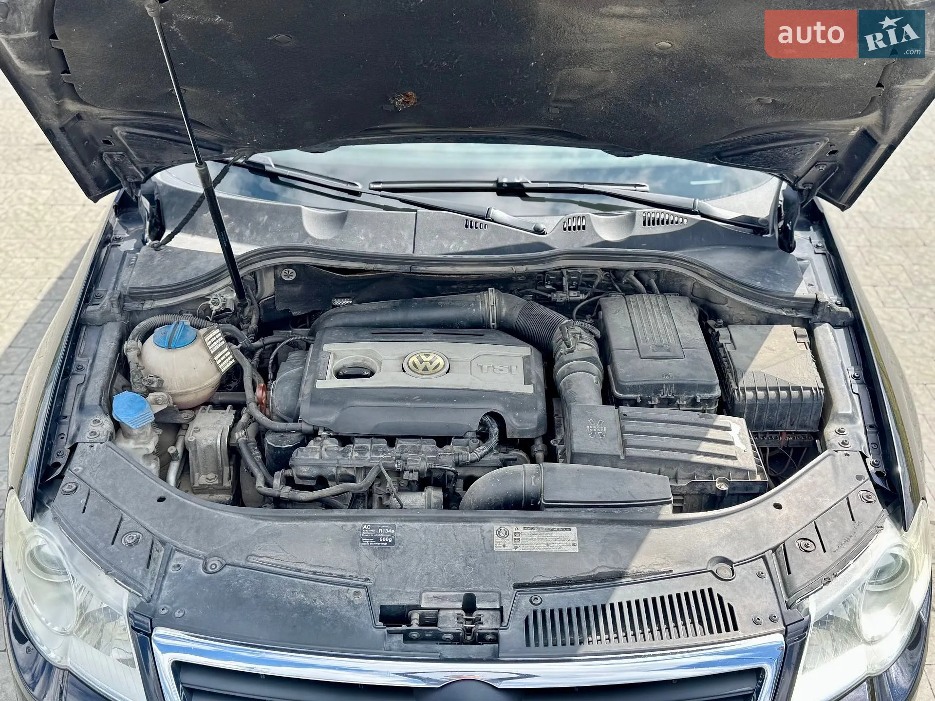 2010 Volkswagen Passat - мініатюра 9