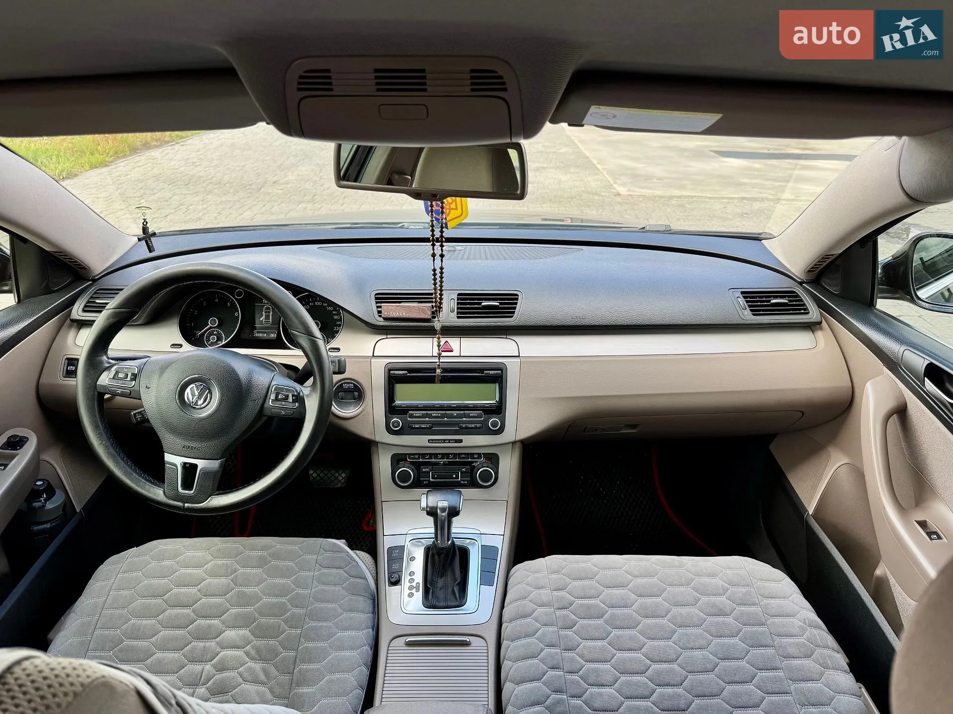 2010 Volkswagen Passat - мініатюра 11
