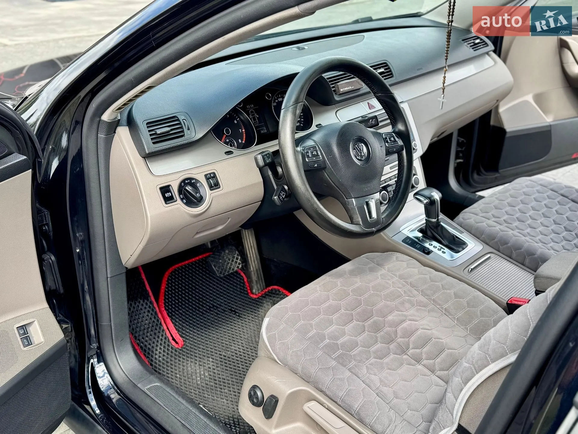2010 Volkswagen Passat - мініатюра 12