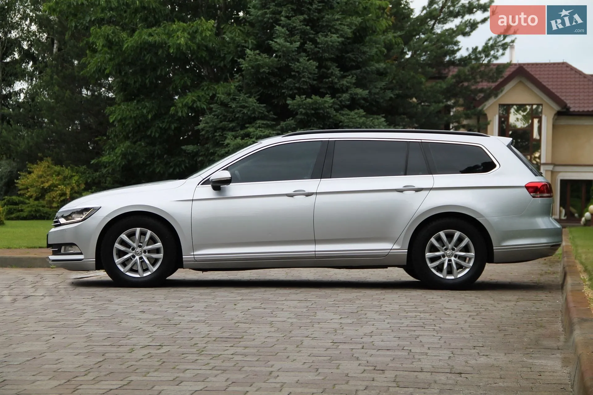 2016 Volkswagen Passat - мініатюра 4