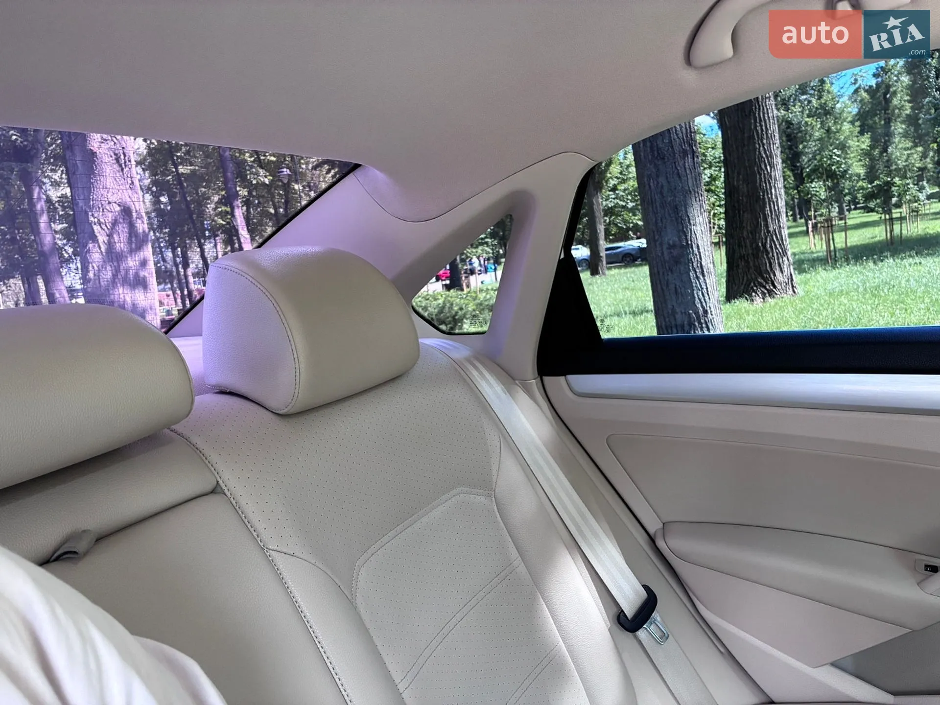 2012 Volkswagen Passat - мініатюра 8