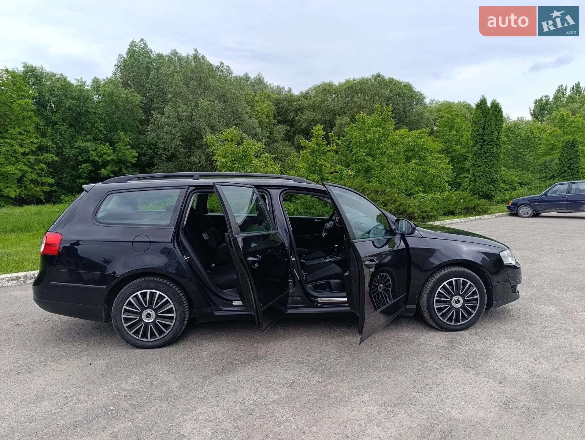 2010 Volkswagen Passat - мініатюра 2