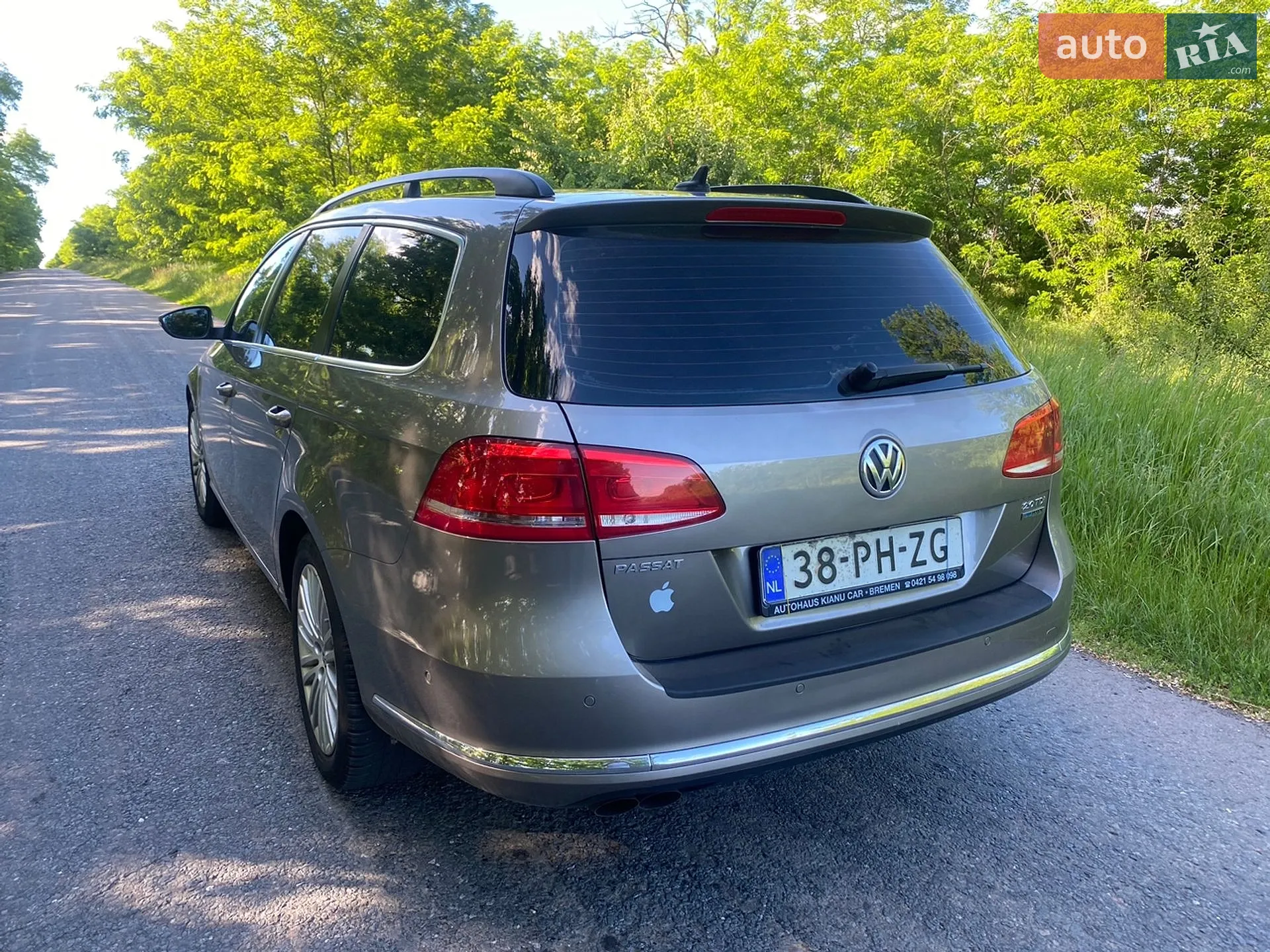 2012 Volkswagen Passat - мініатюра 11