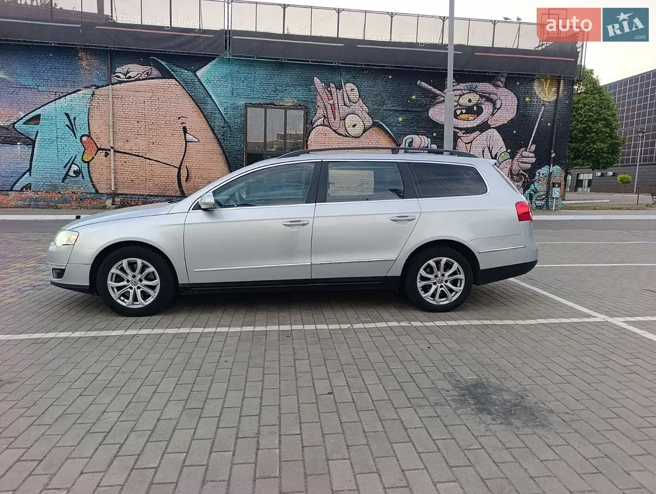 2010 Volkswagen Passat - мініатюра 21