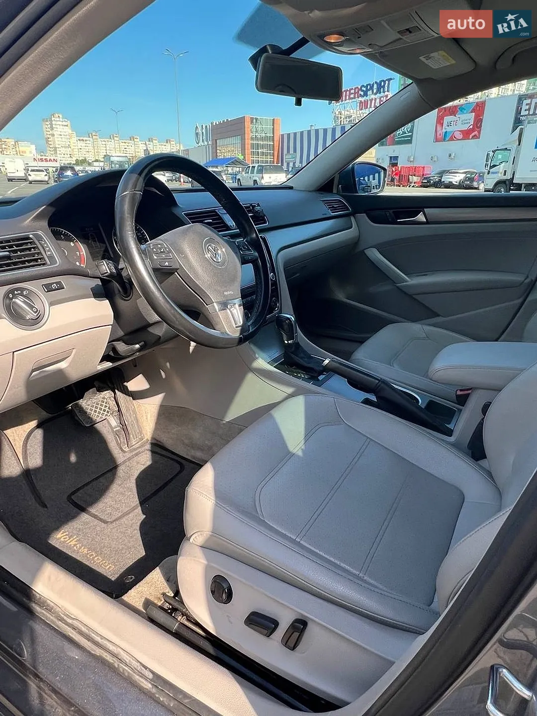 2014 Volkswagen Passat - мініатюра 21
