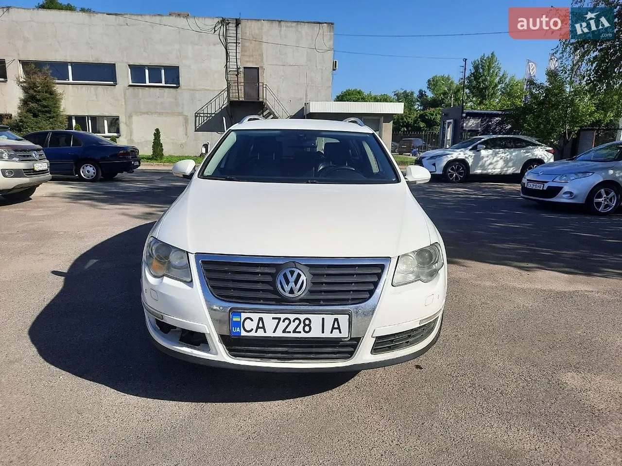 2010 Volkswagen Passat - мініатюра 21