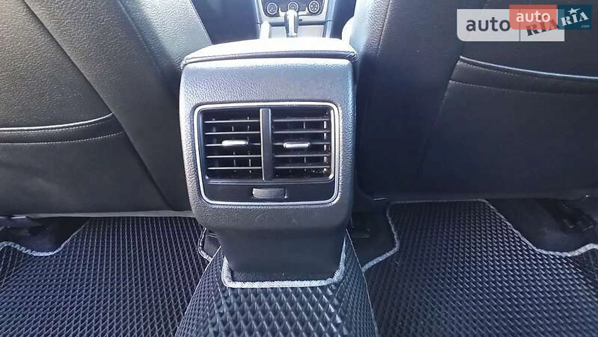 2014 Volkswagen Passat - мініатюра 3