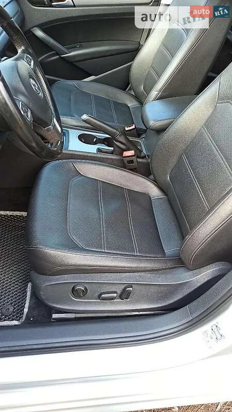 2014 Volkswagen Passat - мініатюра 11