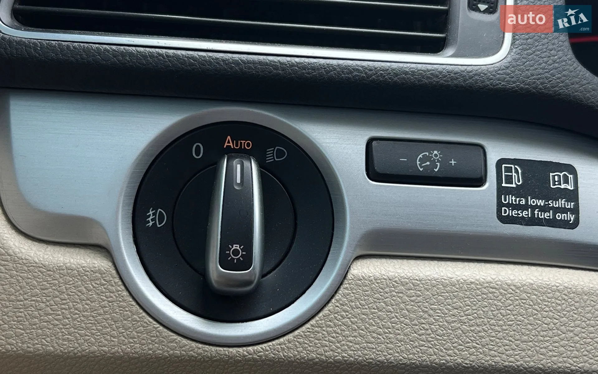 2012 Volkswagen Passat - мініатюра 16