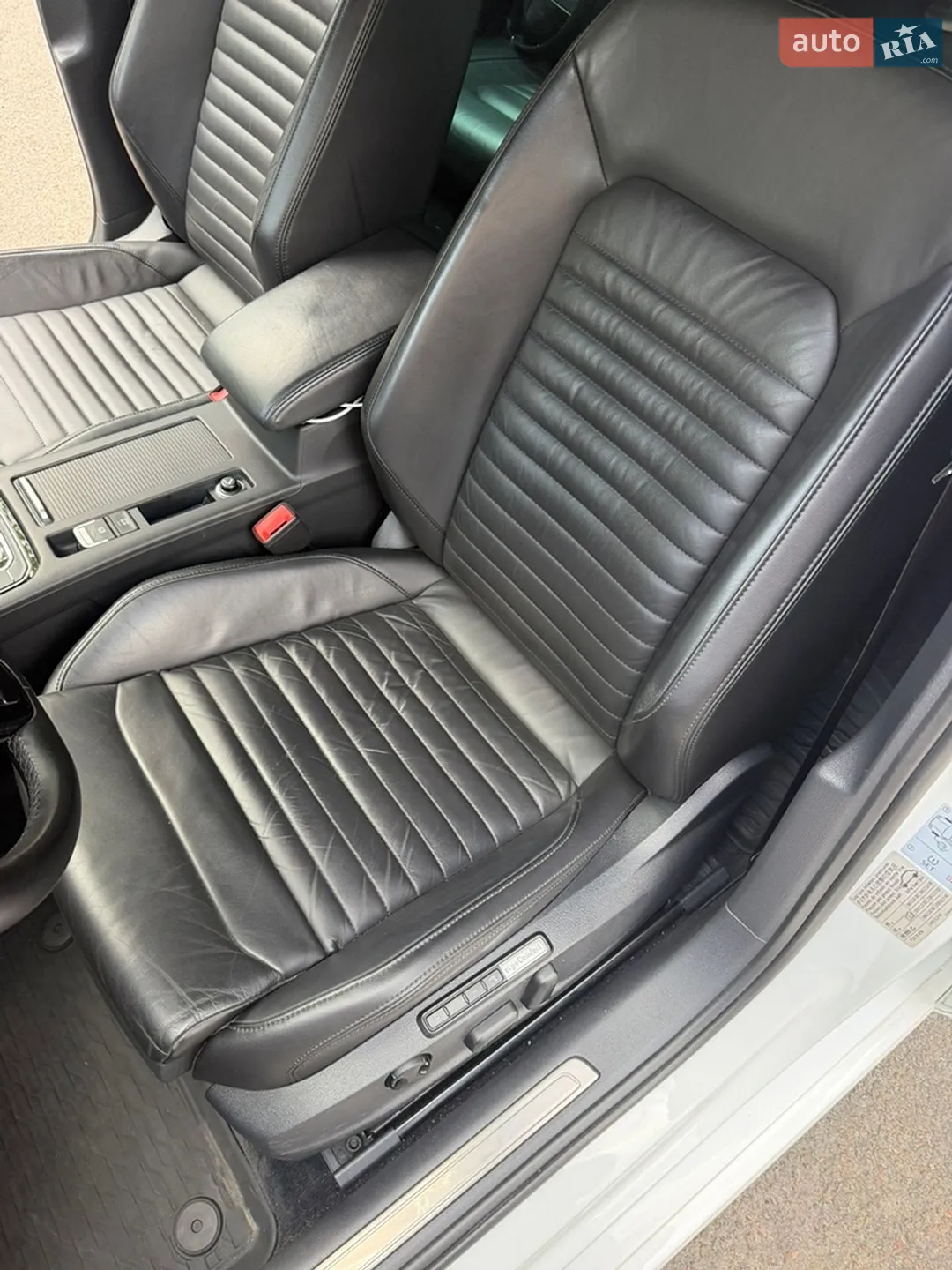 2018 Volkswagen Passat - мініатюра 25