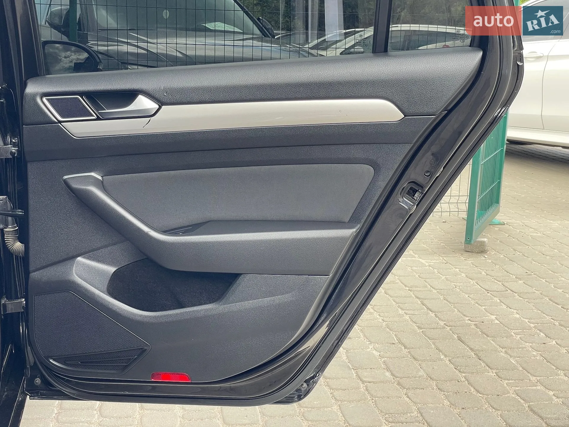 2015 Volkswagen Passat - мініатюра 30