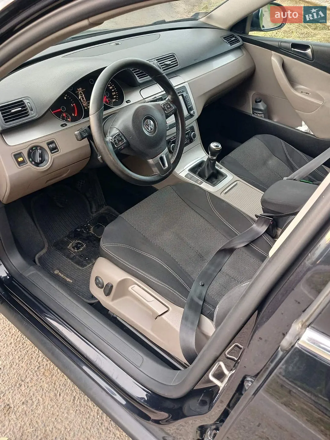 2010 Volkswagen Passat - мініатюра 7
