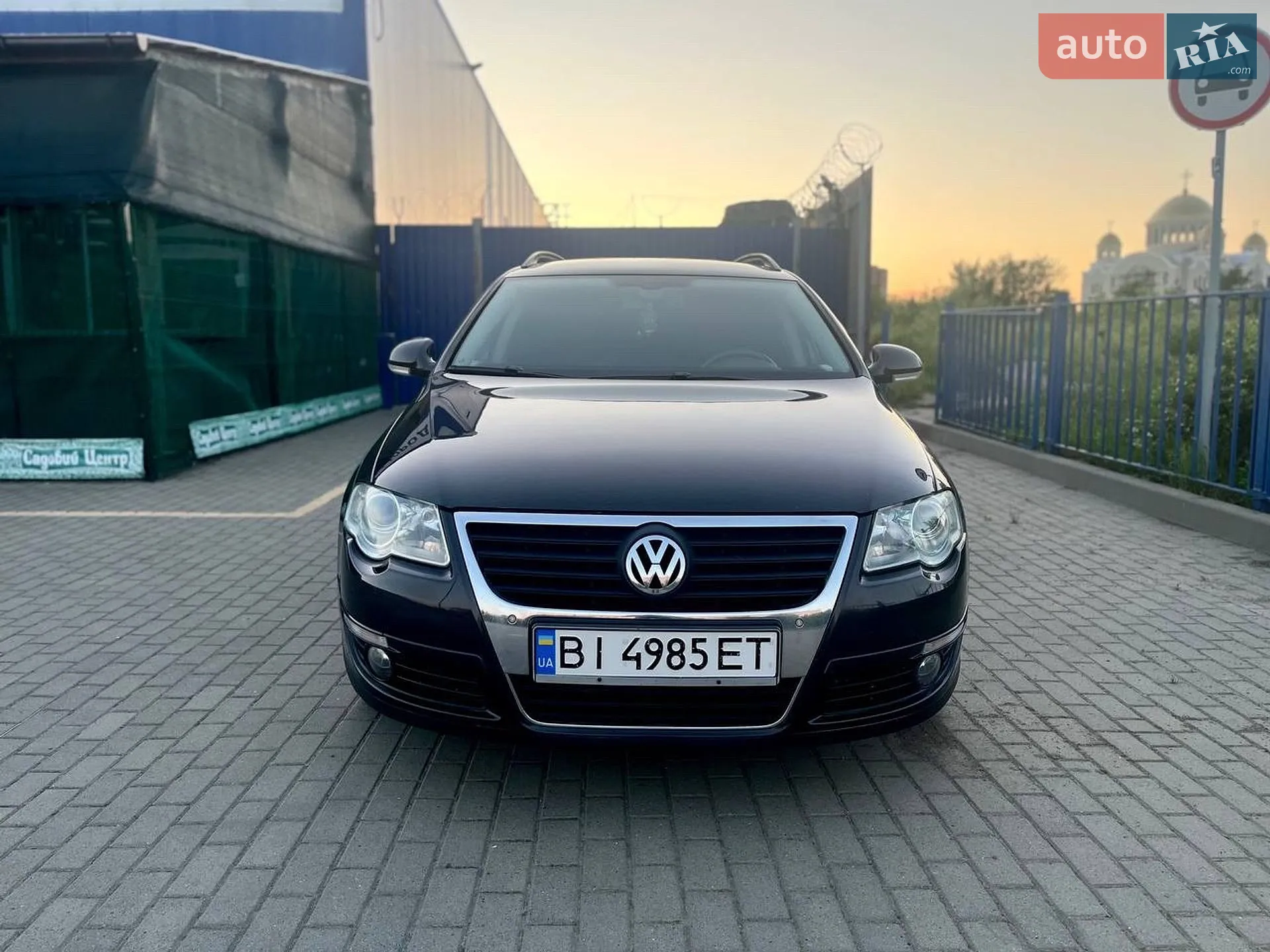 2010 Volkswagen Passat - мініатюра 11