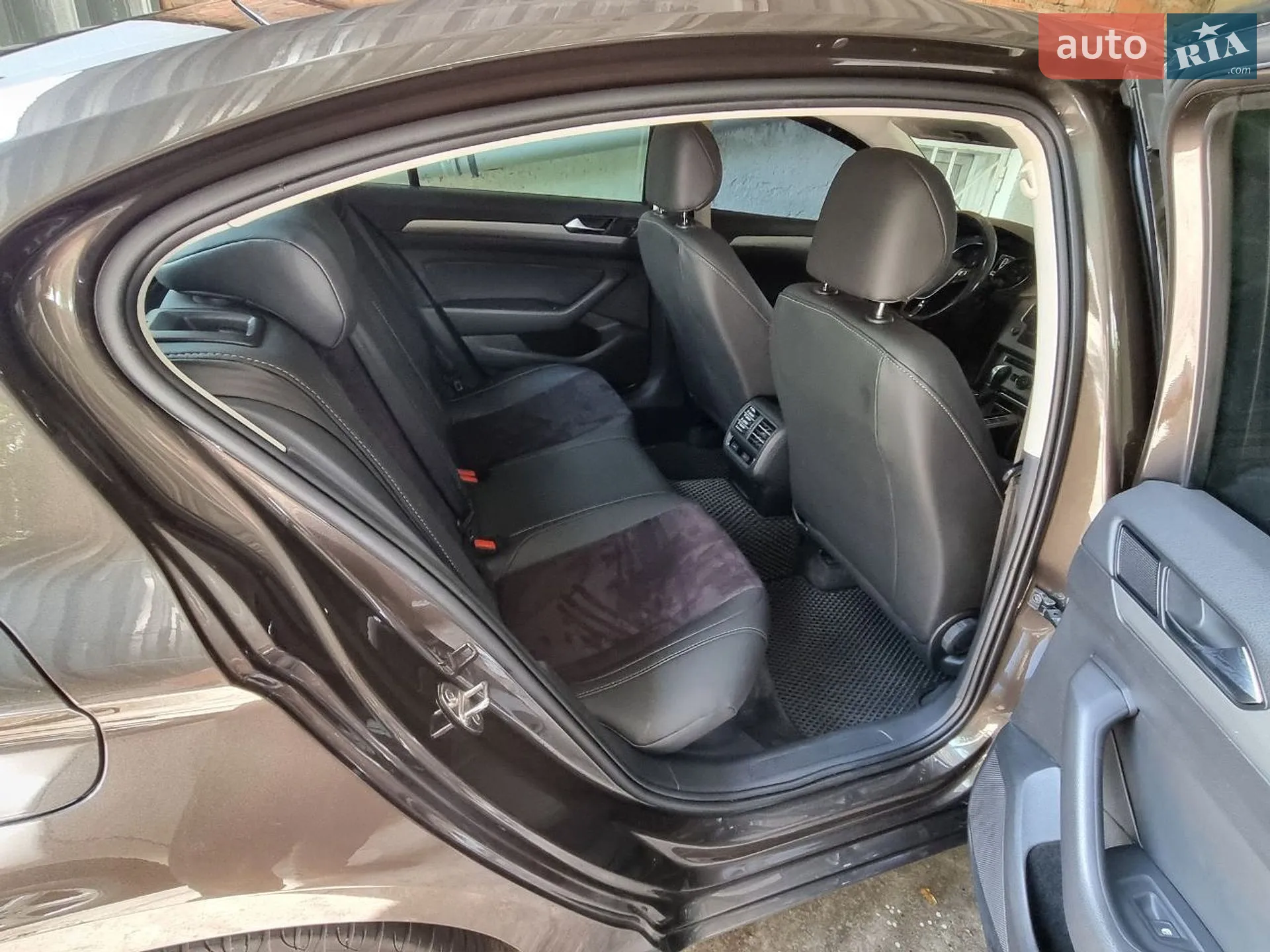 2017 Volkswagen Passat - мініатюра 35