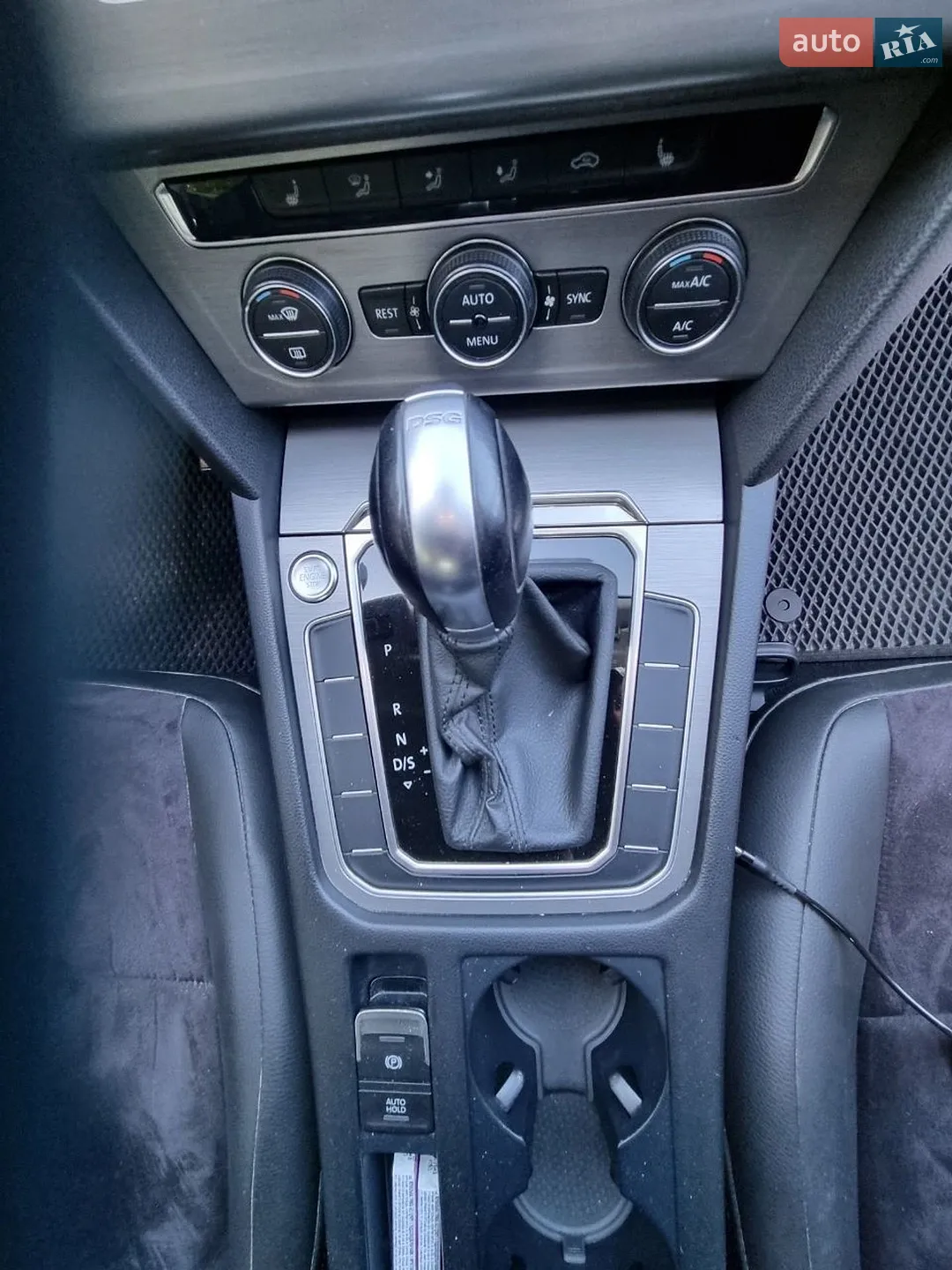 2017 Volkswagen Passat - мініатюра 42