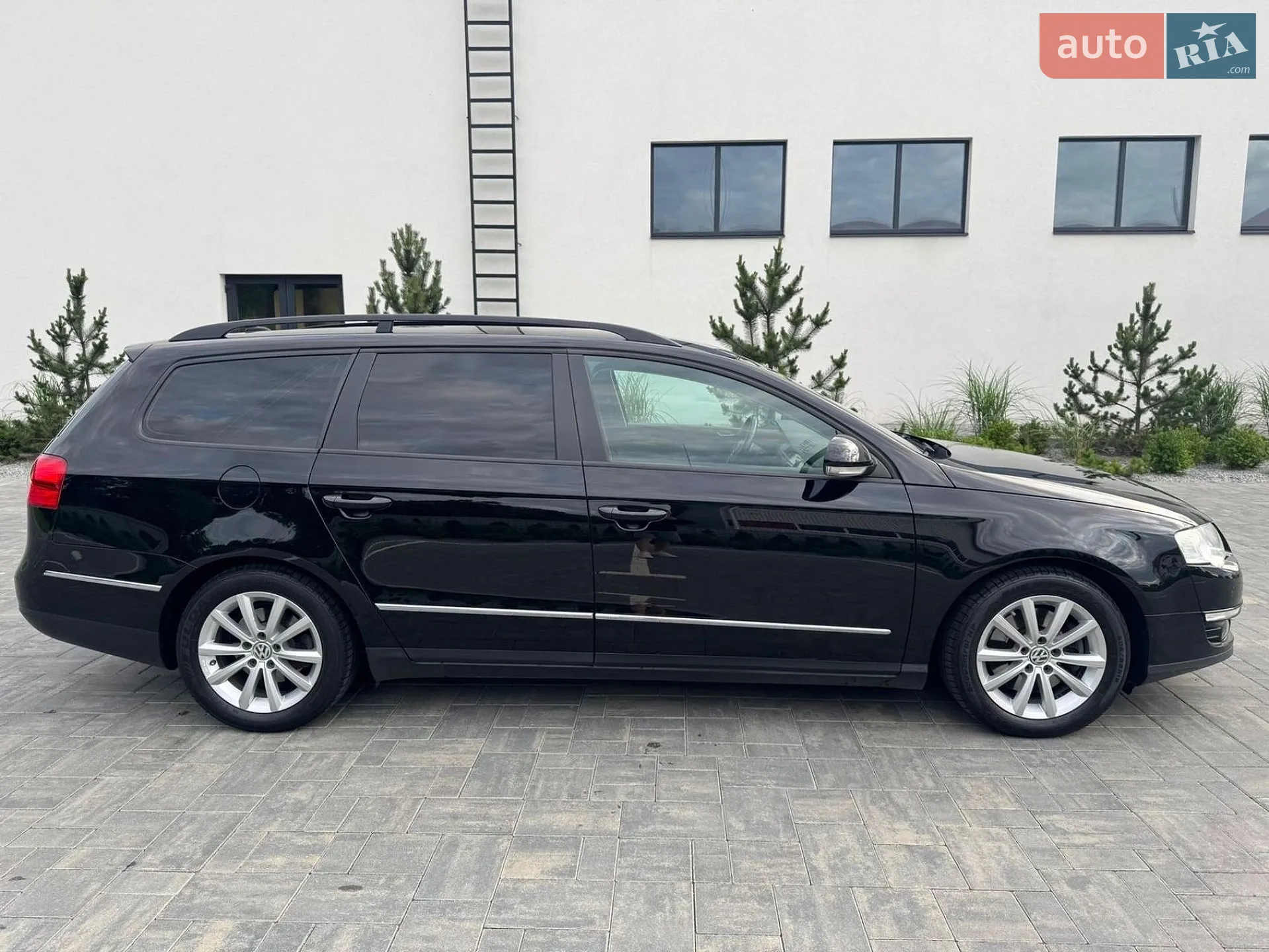 2010 Volkswagen Passat - мініатюра 4