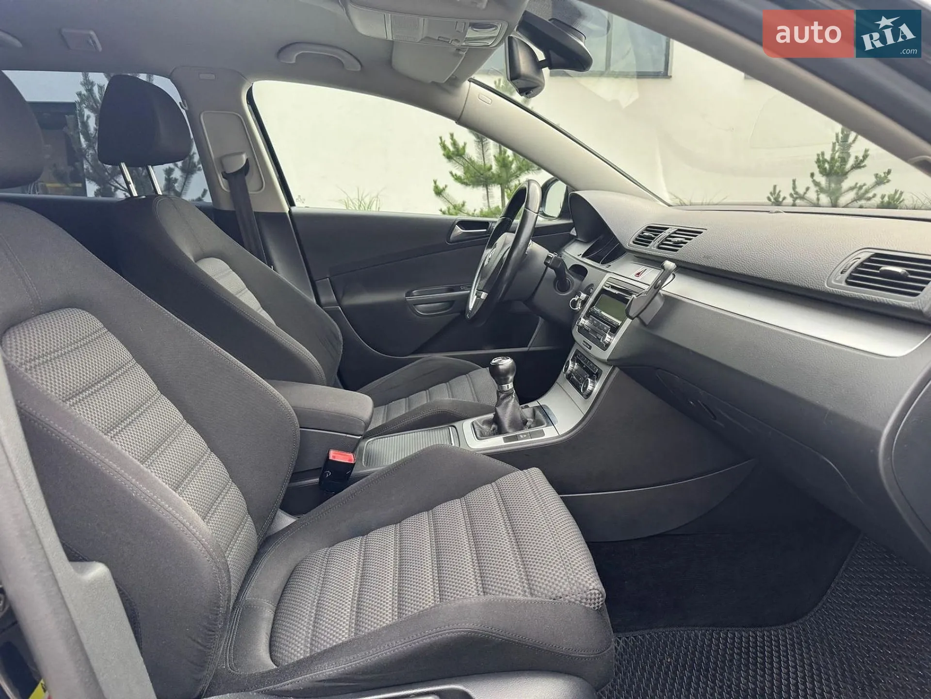 2010 Volkswagen Passat - мініатюра 18