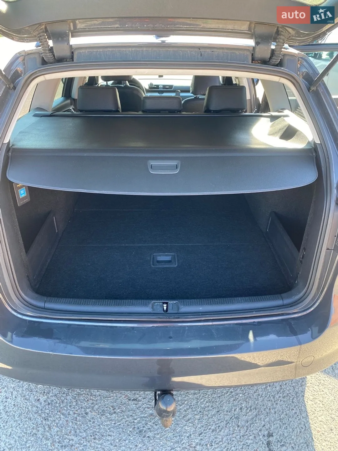 2010 Volkswagen Passat - мініатюра 7