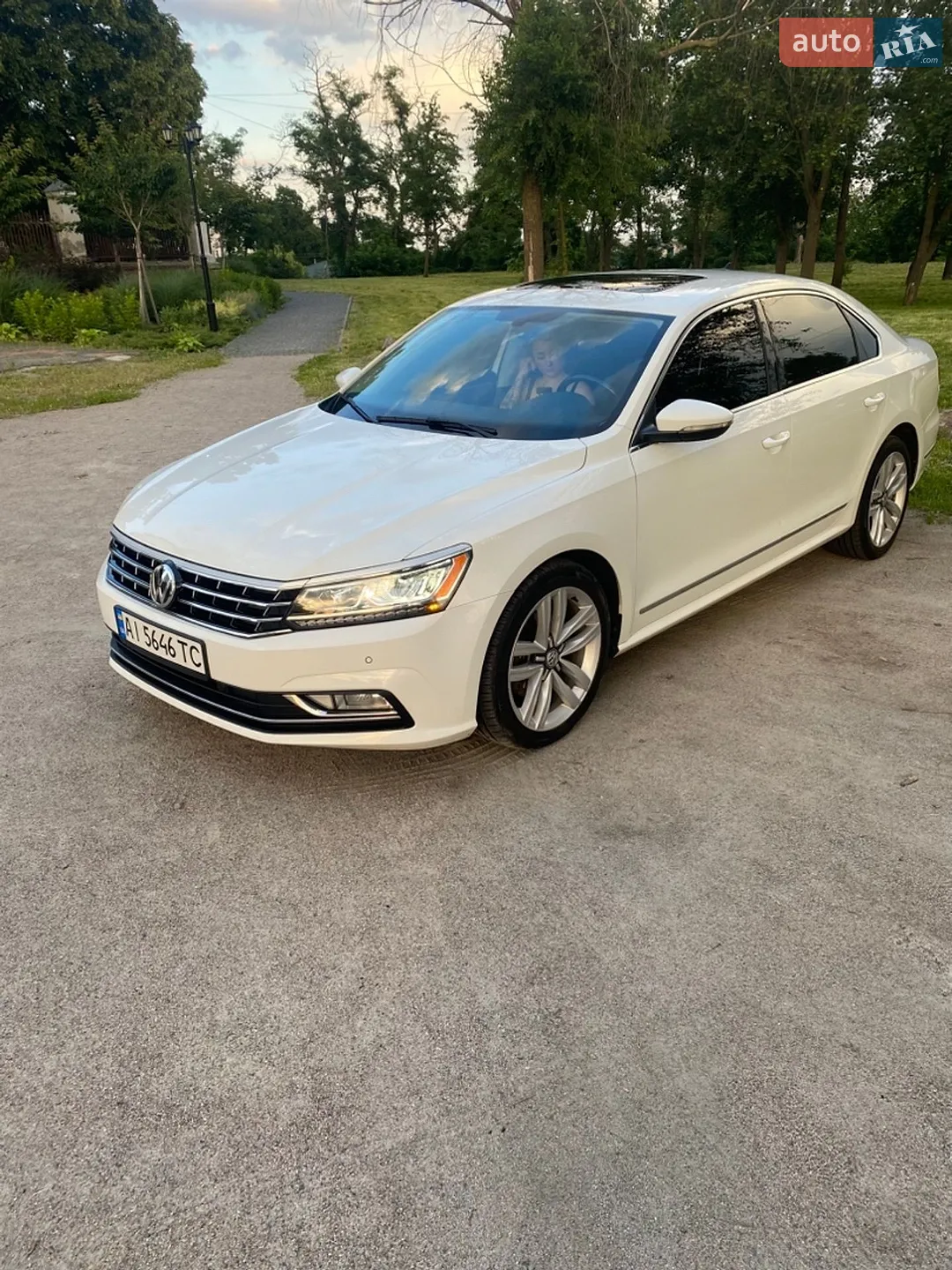 2017 Volkswagen Passat - мініатюра 3