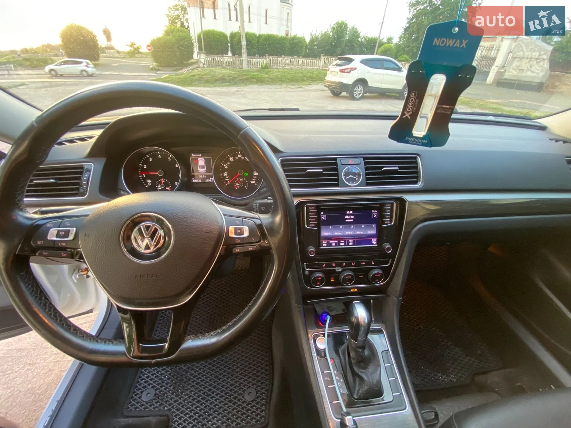 2017 Volkswagen Passat - мініатюра 12