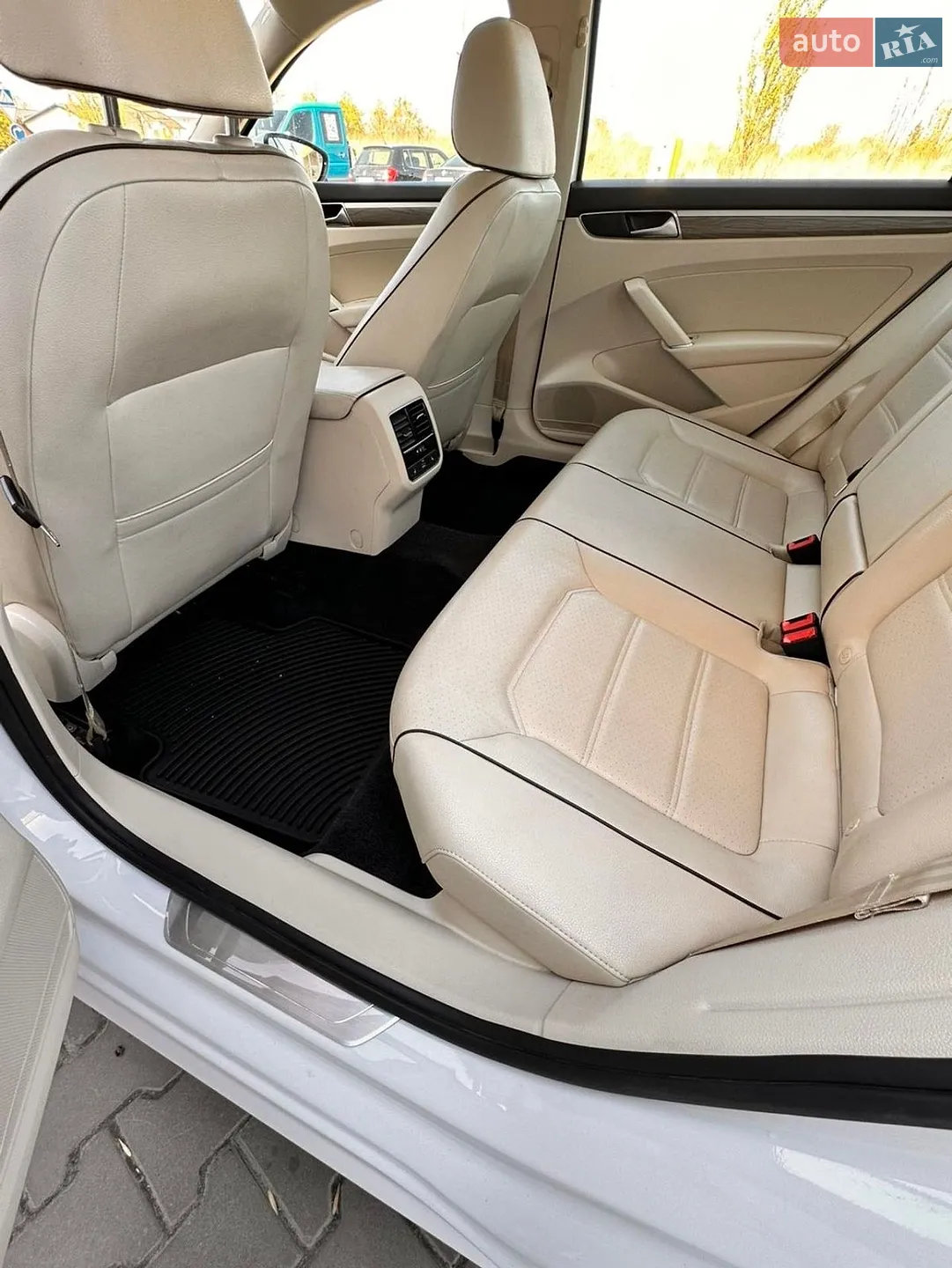 2017 Volkswagen Passat - мініатюра 17