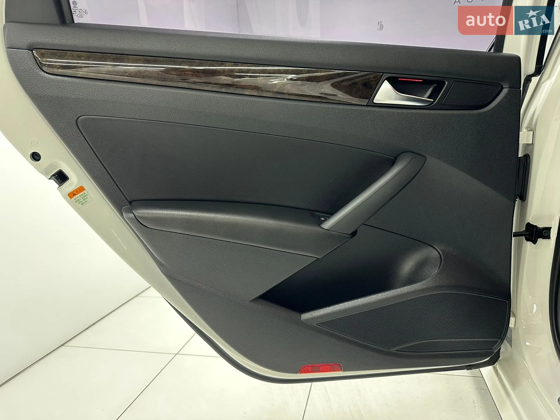 2014 Volkswagen Passat - мініатюра 30