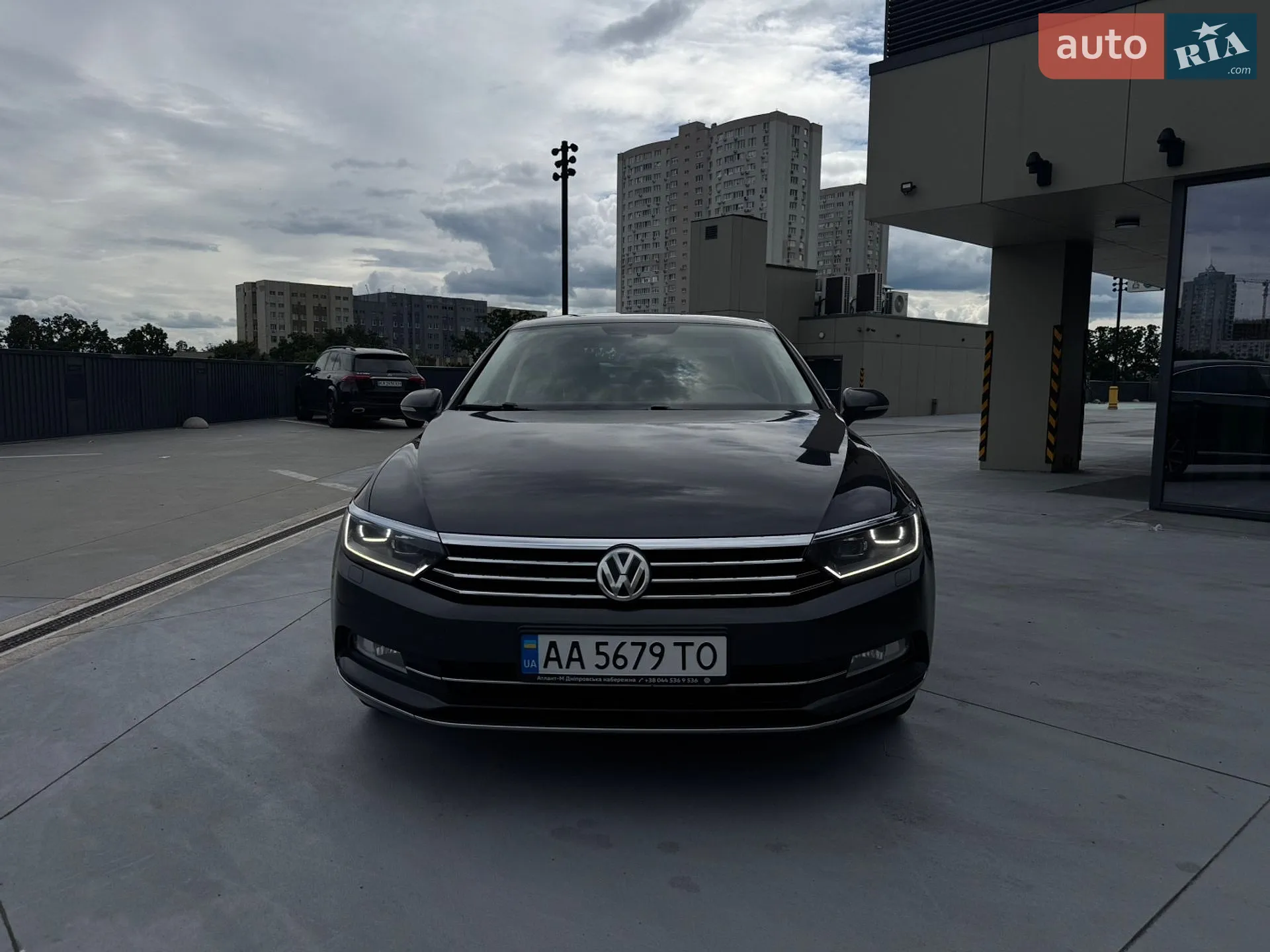 2018 Volkswagen Passat - мініатюра 2
