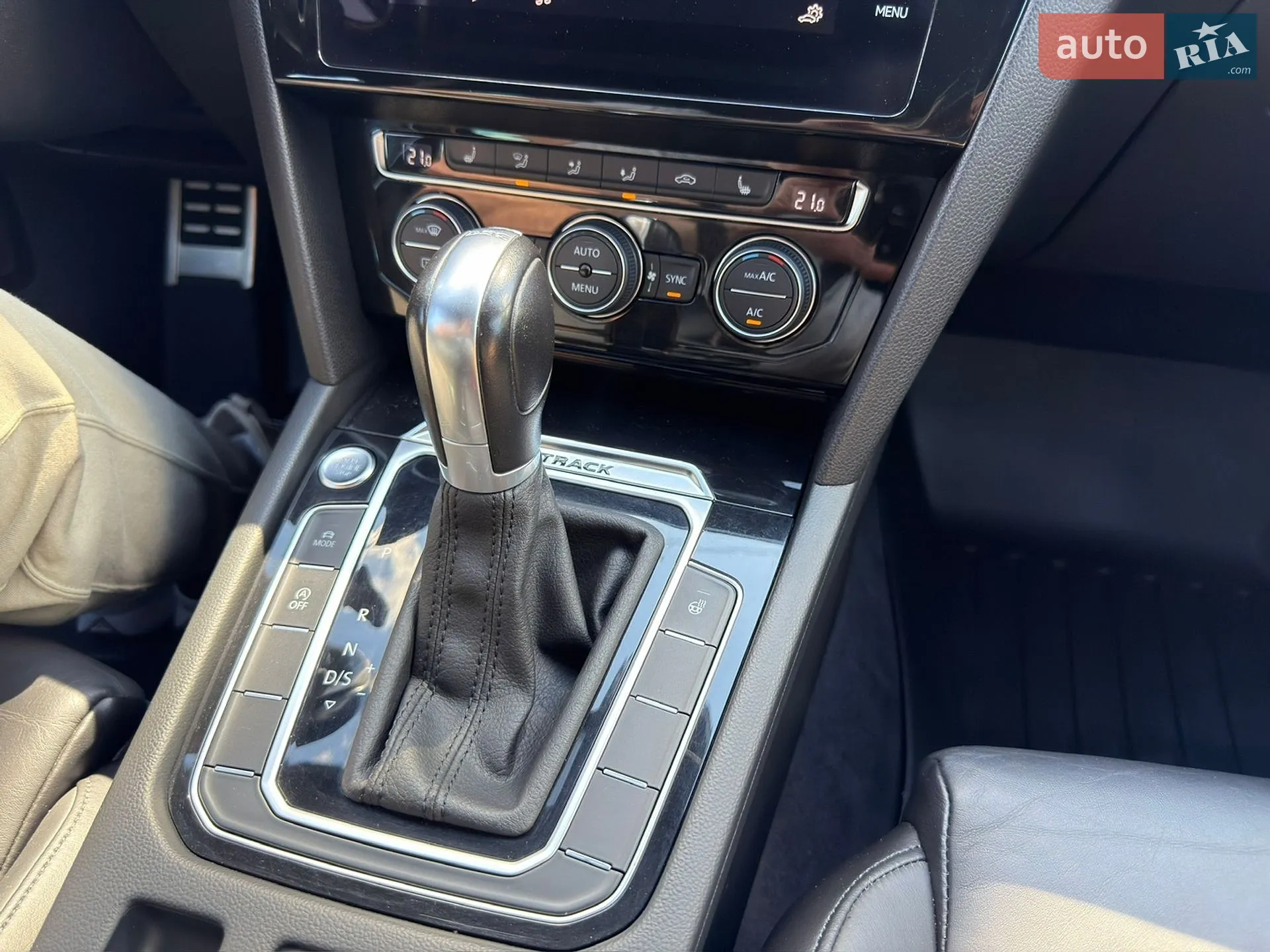2018 Volkswagen Passat - мініатюра 41