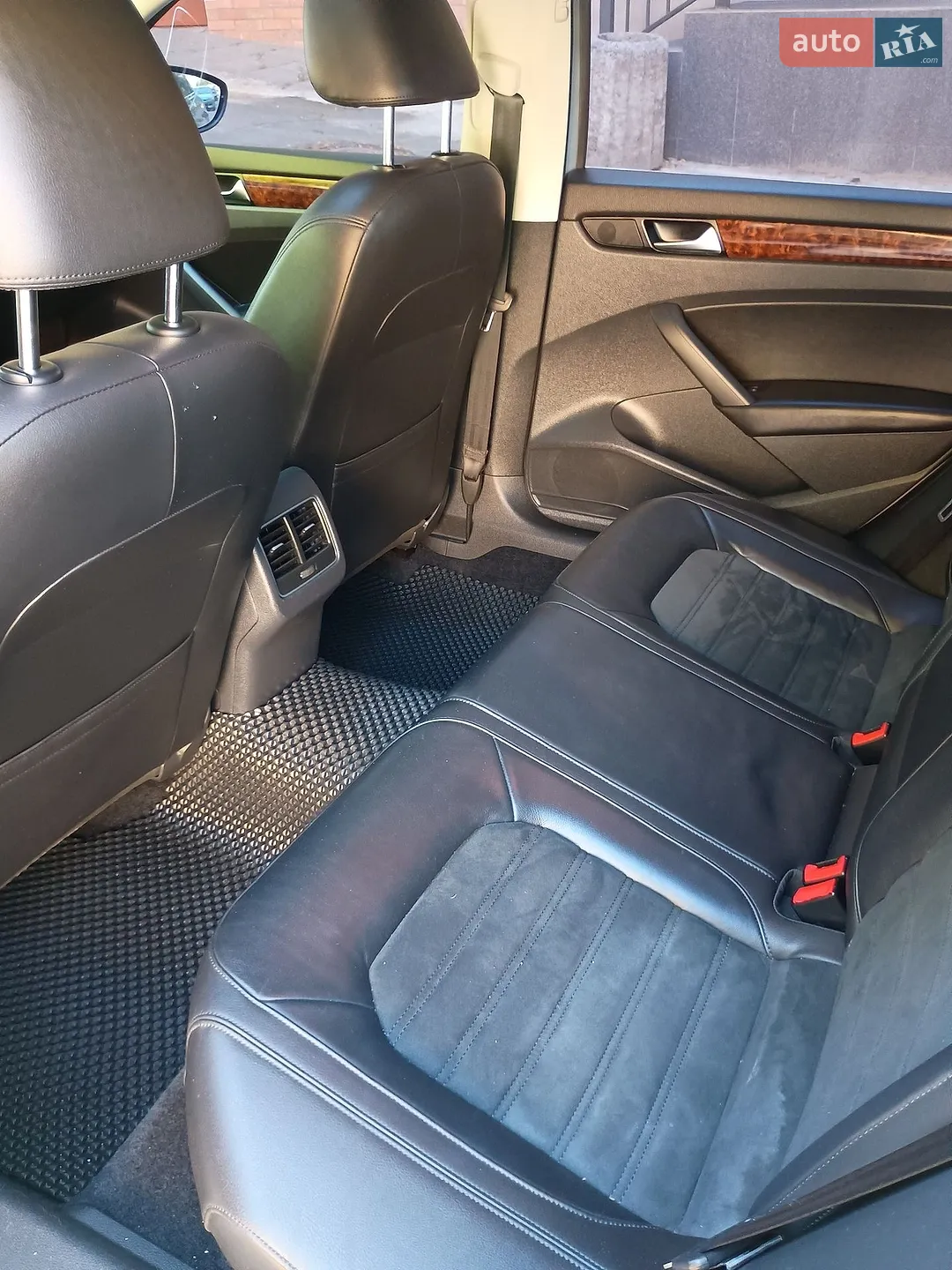 2013 Volkswagen Passat - мініатюра 25