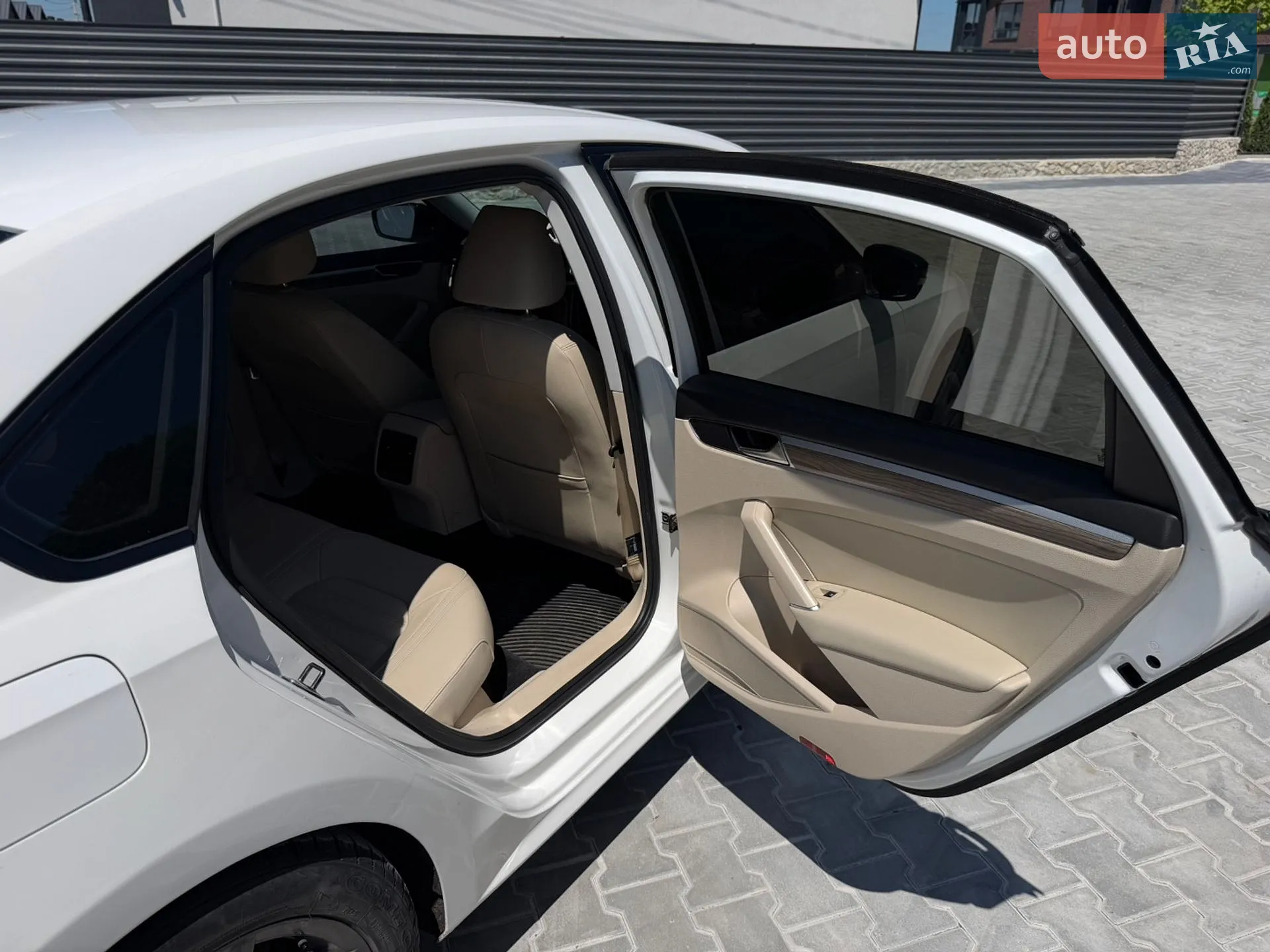 2012 Volkswagen Passat - мініатюра 42