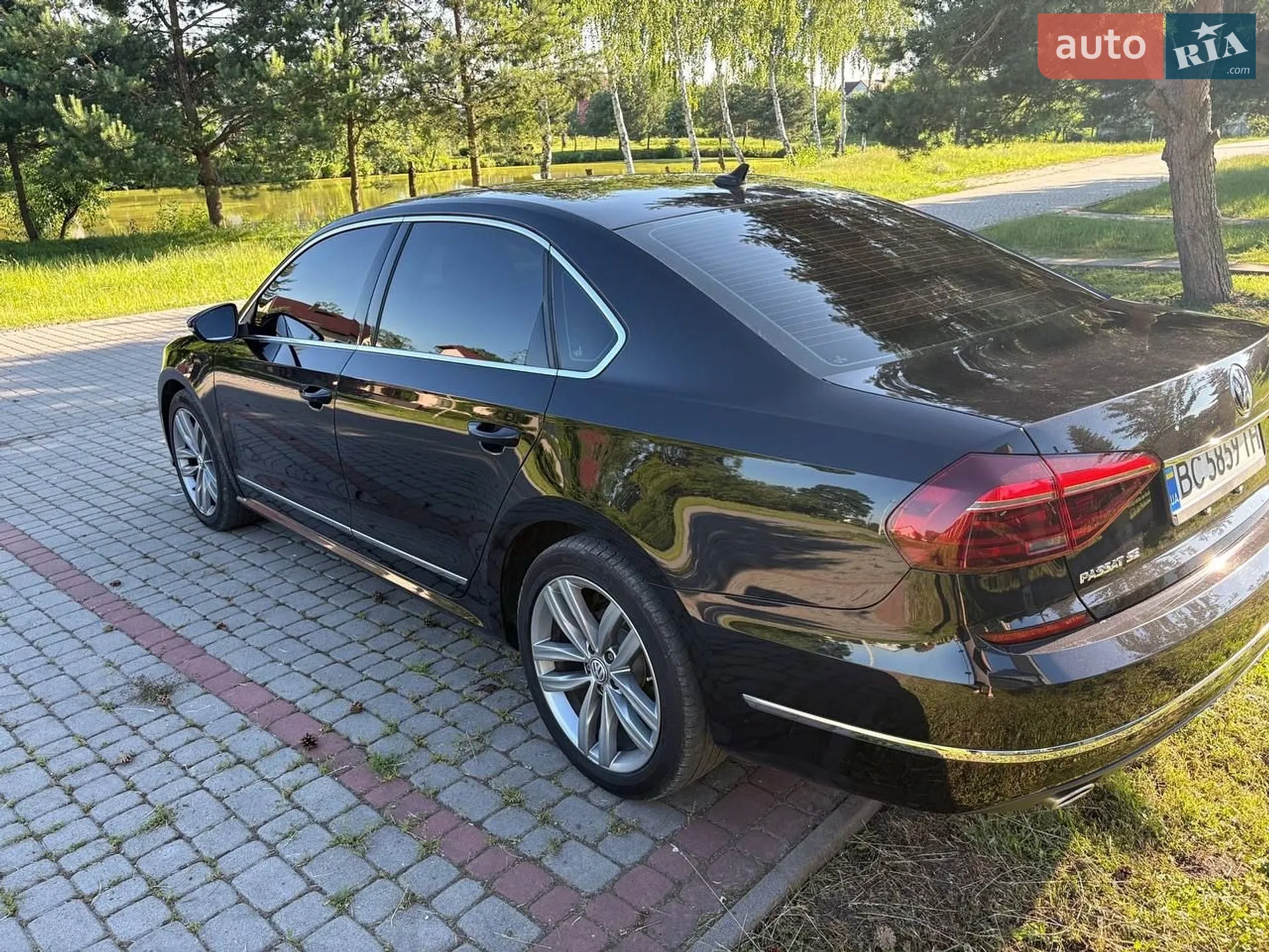 2017 Volkswagen Passat - мініатюра 10