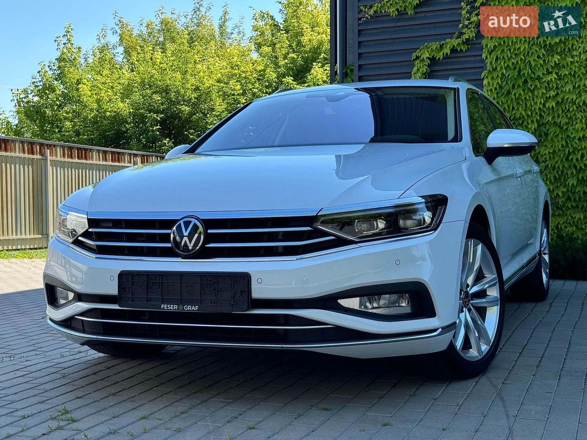 2023 Volkswagen Passat - фото 1
