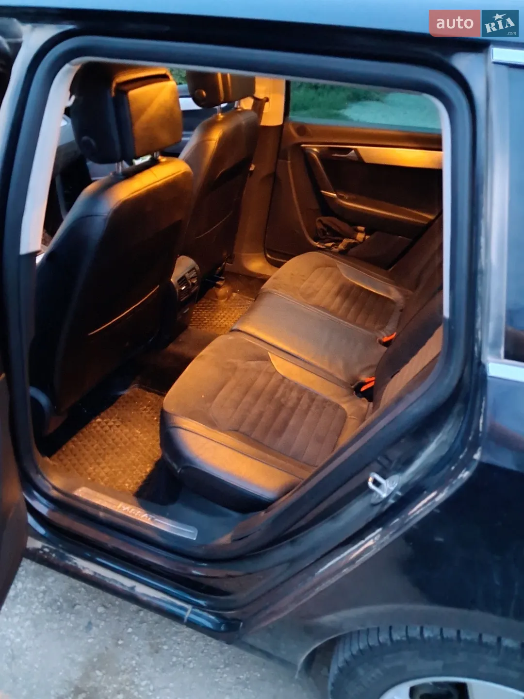 2010 Volkswagen Passat - мініатюра 19