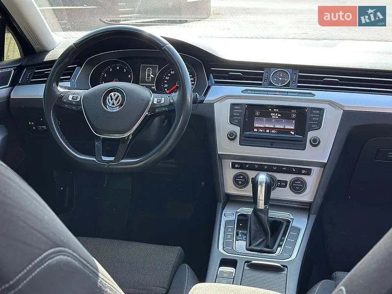 Volkswagen Passat 2015 VIN WVWZZZ3CZGE017909 фото оголошення 28 з 80