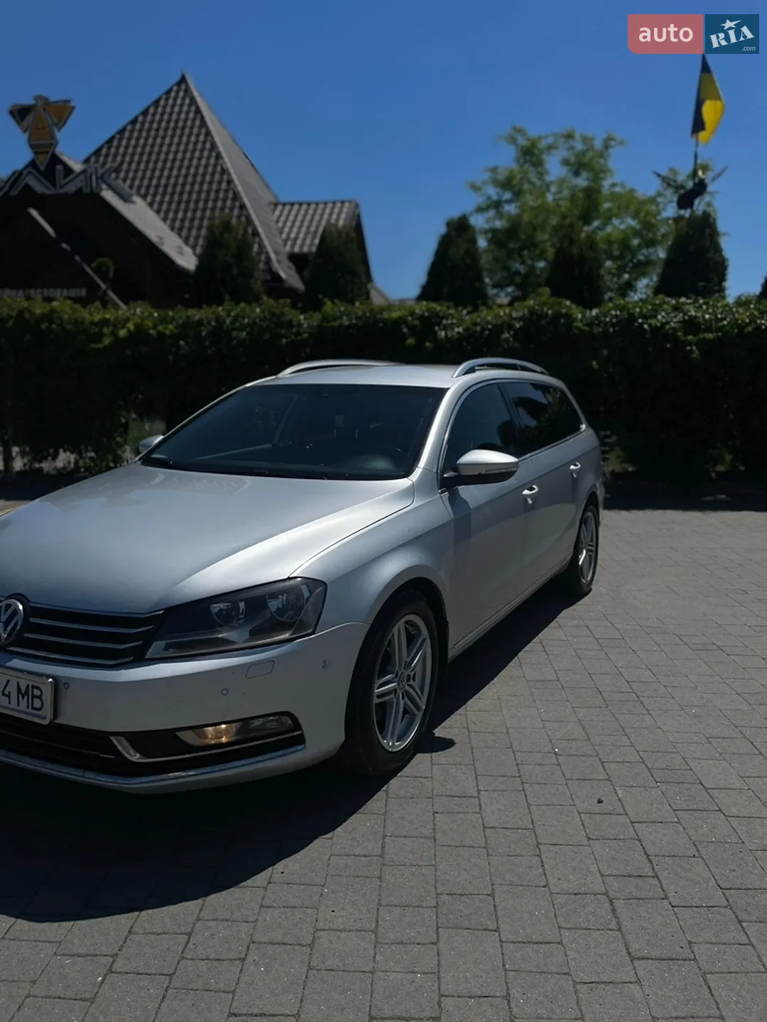 2010 Volkswagen Passat - мініатюра 2