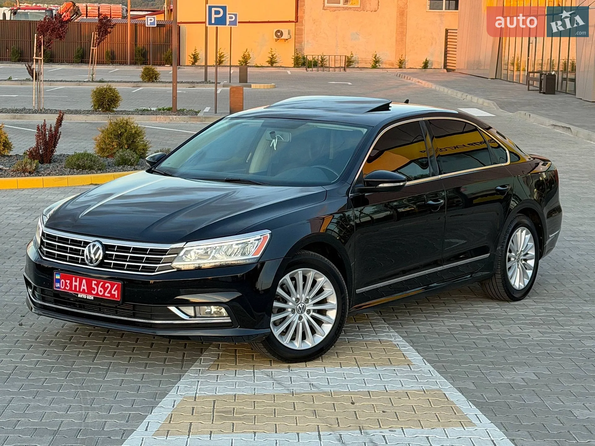 2017 Volkswagen Passat - мініатюра 2